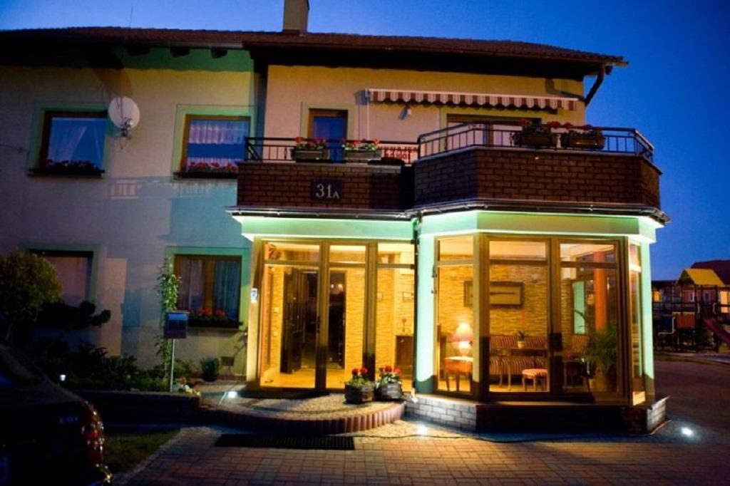 Villa Dana 莱鲍 外观 照片